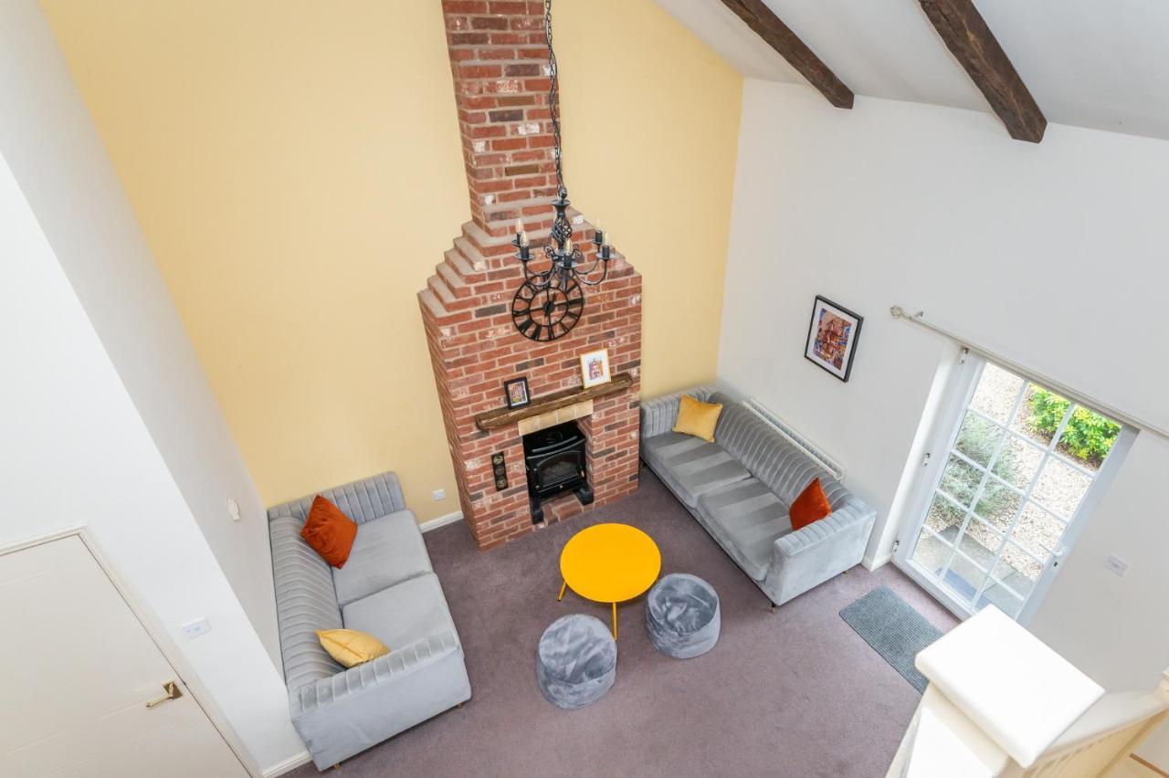 יורק Pass The Keys Charming Cottage Near Clifton Moor מראה חיצוני תמונה